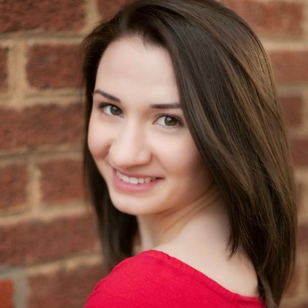 Meet your Posher, Caitlyn